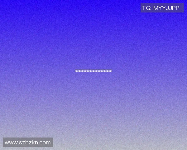 足球明星重返校园与小学老师重温师生情怀的感人瞬间